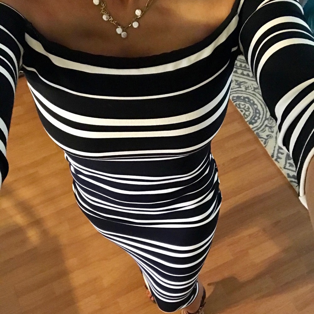 Zara black and white stripped midi dress